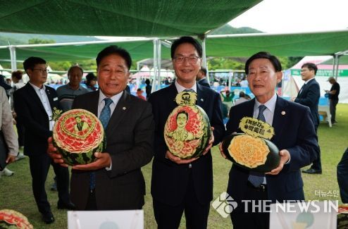고창군, ‘풍천장어와 함께하는 제21회 고창복분자와 수박축제’ 개막